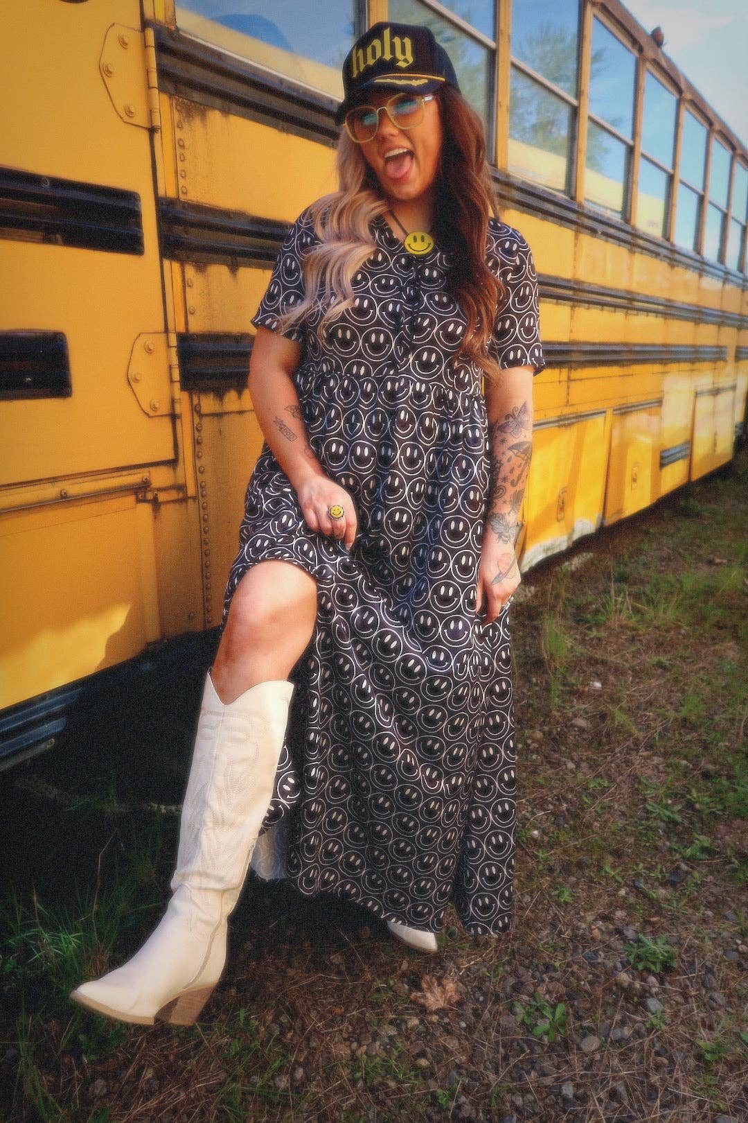 Main Character Oversized Smiley Dress Emy Ave™ Original
