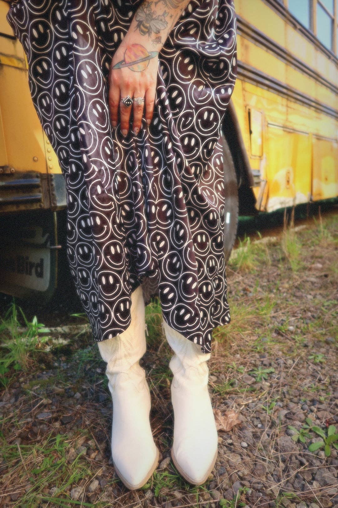 Main Character Oversized Smiley Dress Emy Ave™ Original