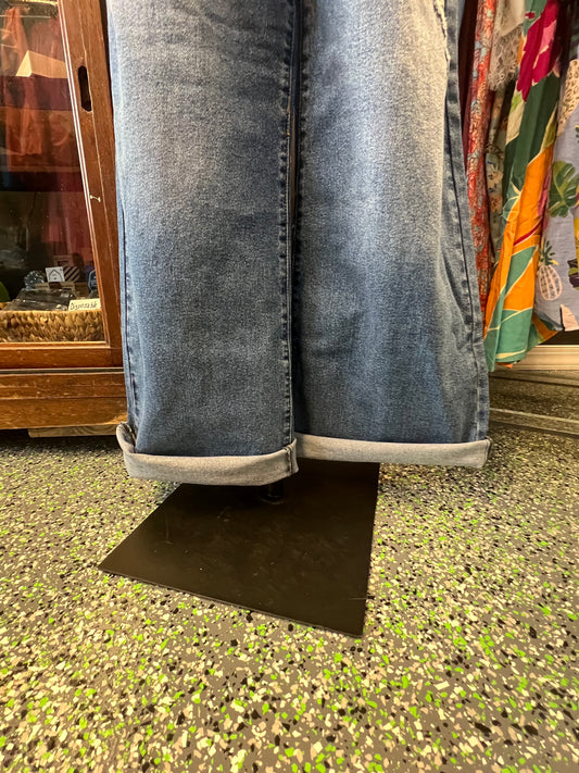 Vibrant Cross Over Denim