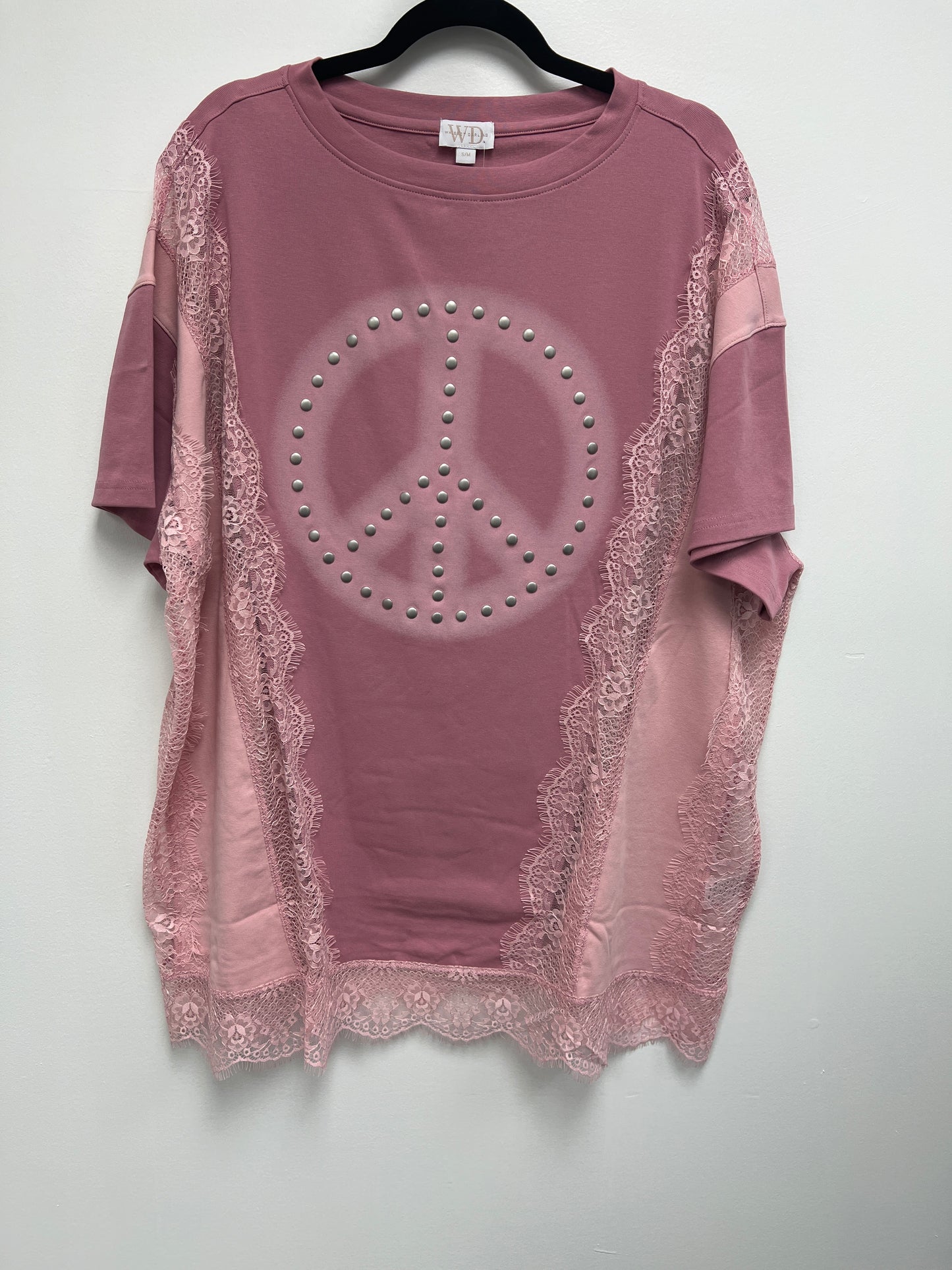 Retro Rules Peace n Lace Graphic Tee - Mauve