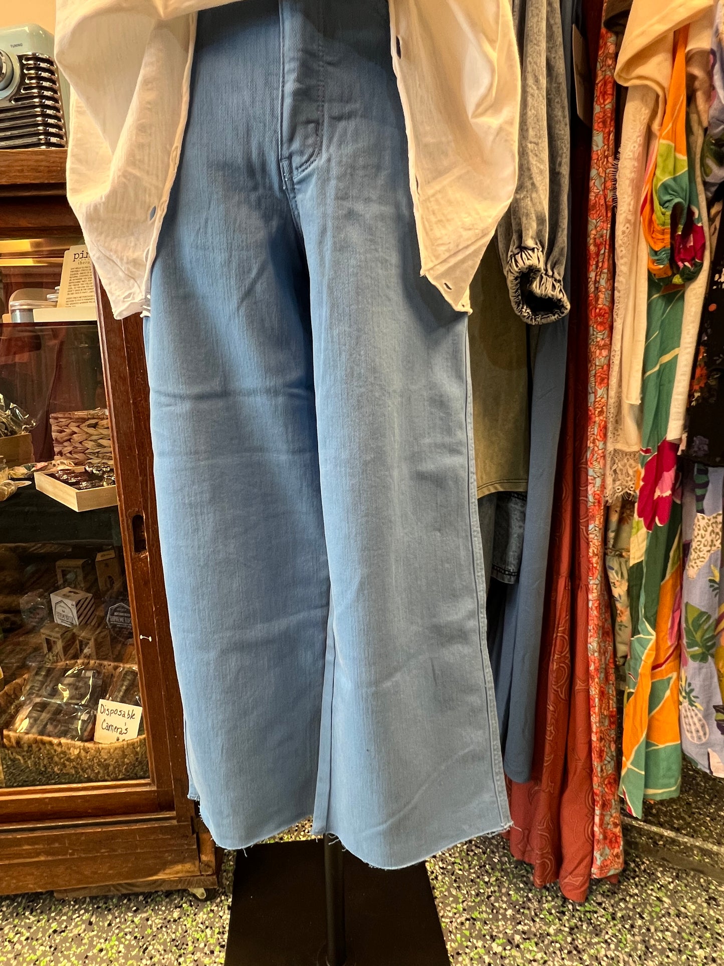 Judy Blue - Blue Cropped Jeans