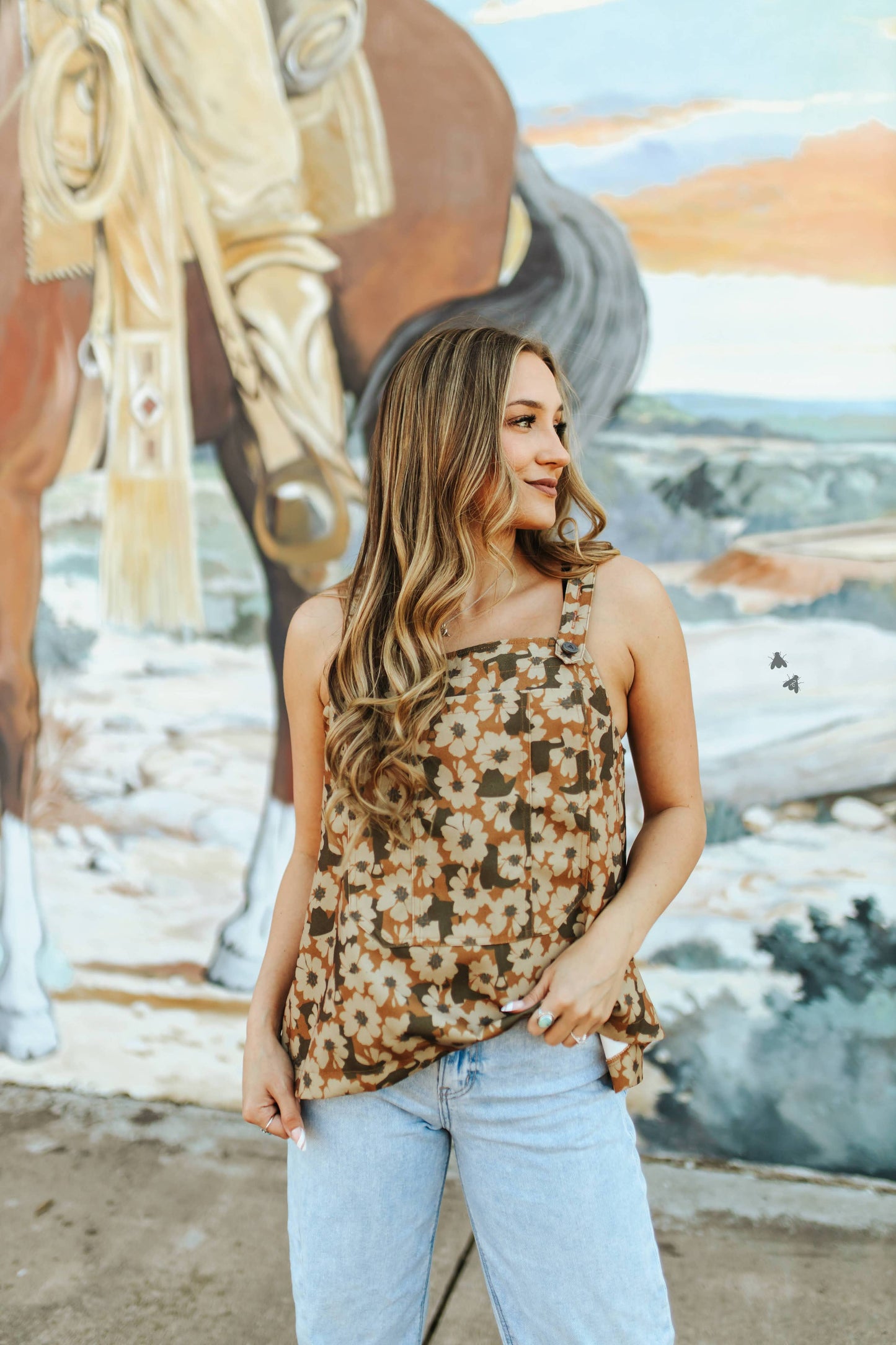 BUCKIN BIBS *FLORAL