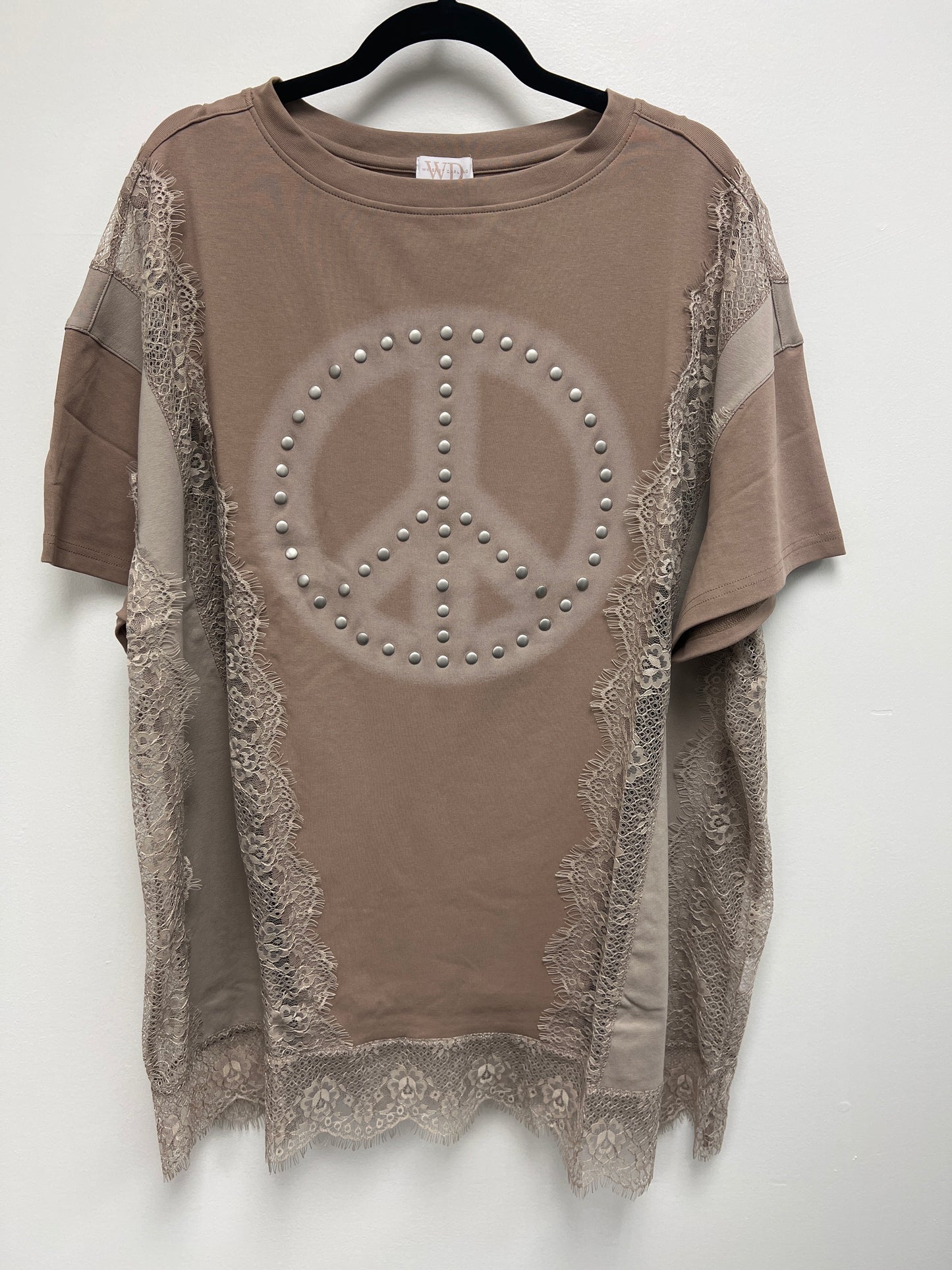 Retro Rules Peace N Lace Graphic T - Mocha