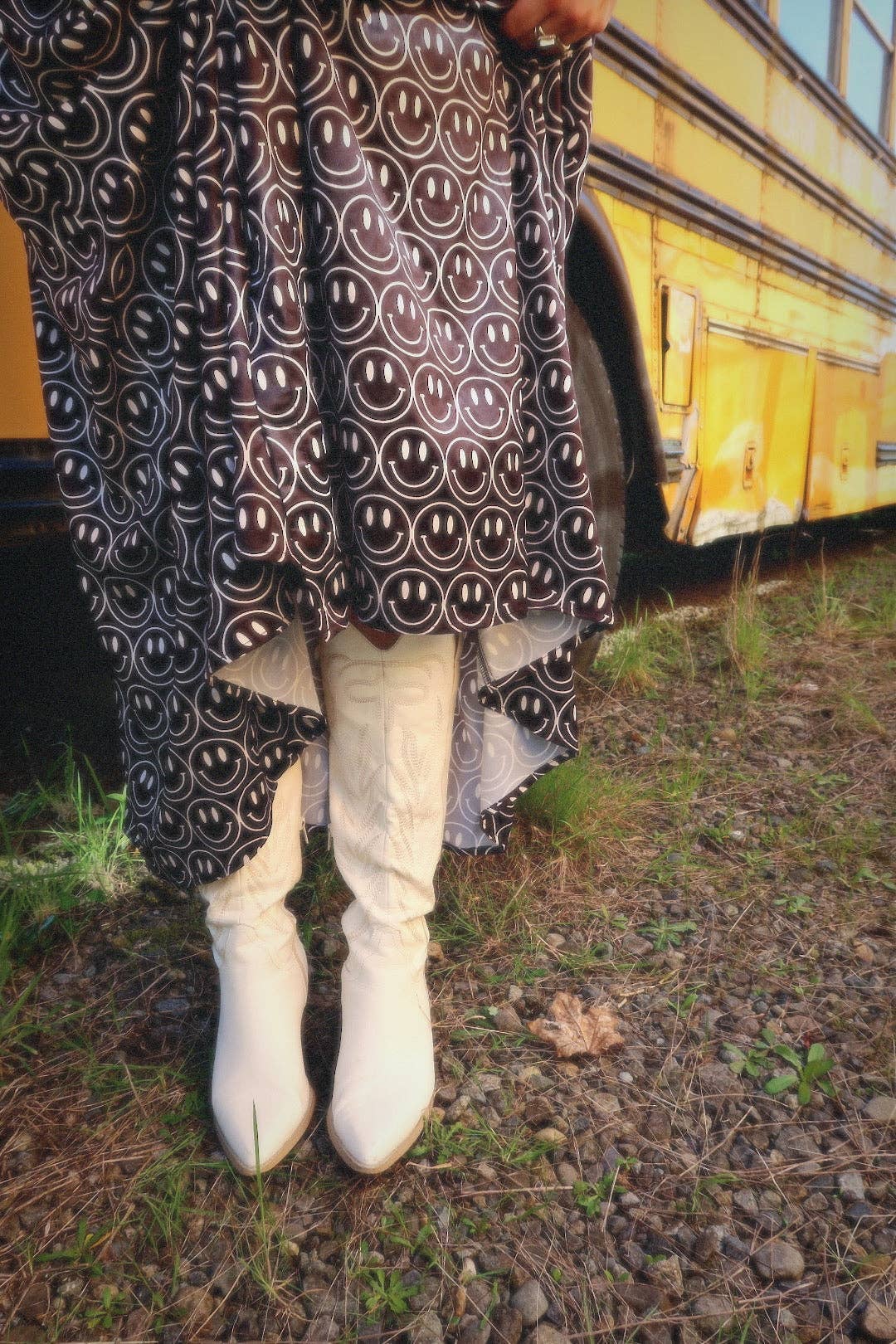 Main Character Oversized Smiley Dress Emy Ave™ Original