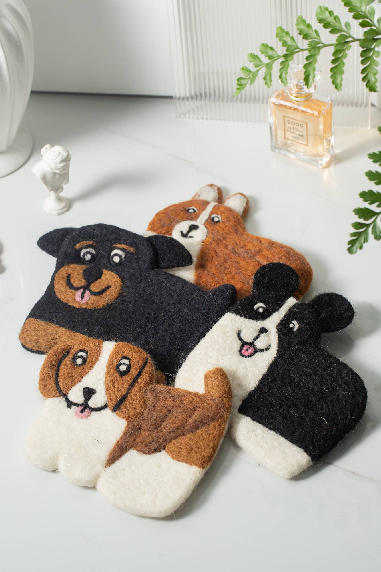 Nepal Handmade Dog Felt Coffee Cup Mug Table Mat Coasters