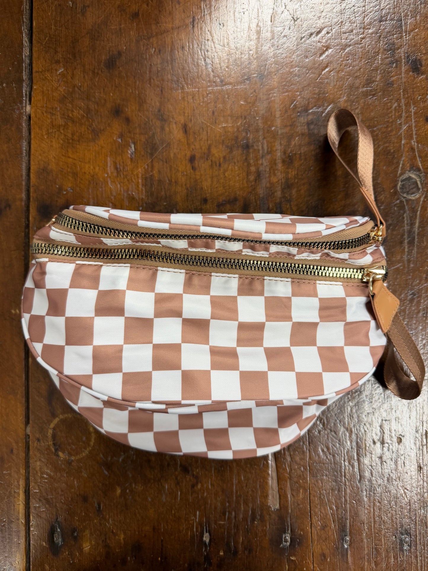 Out of Pocket Crossbody