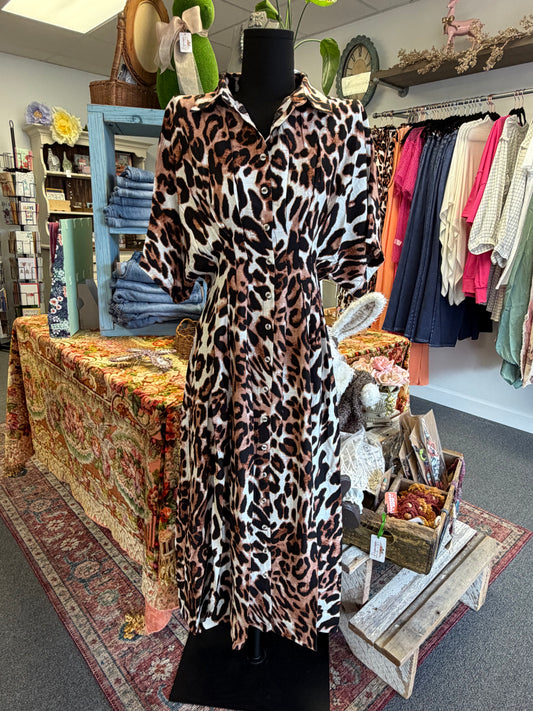 Pintuck Prowl Maxi Dress