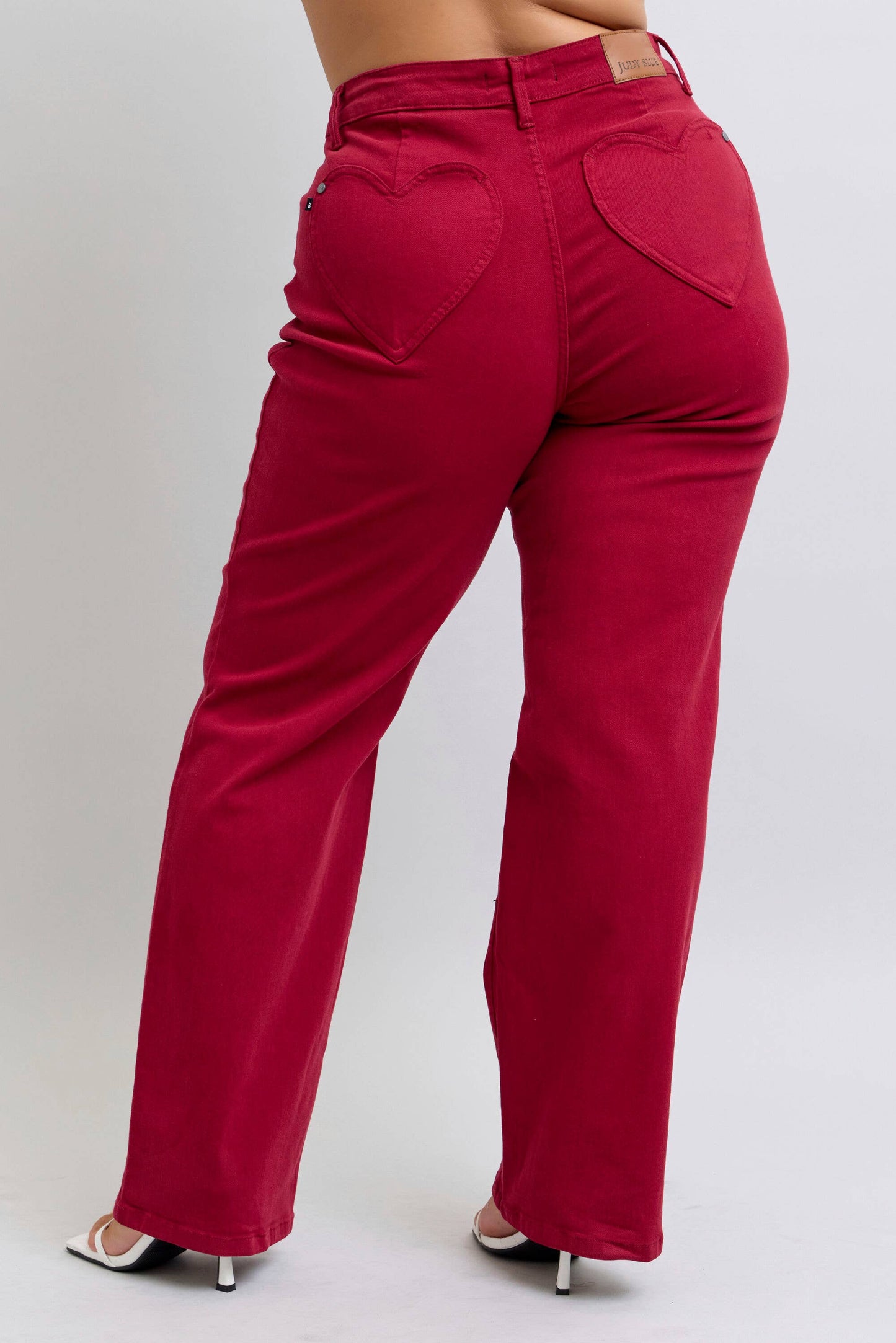 Judy Blue Heart Shaped Back Pocket Jeans