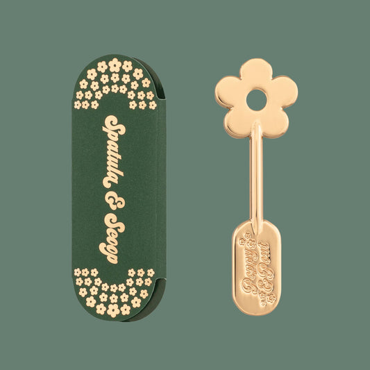 Poppy & Pout – Gold Daisy Spatula Scoop