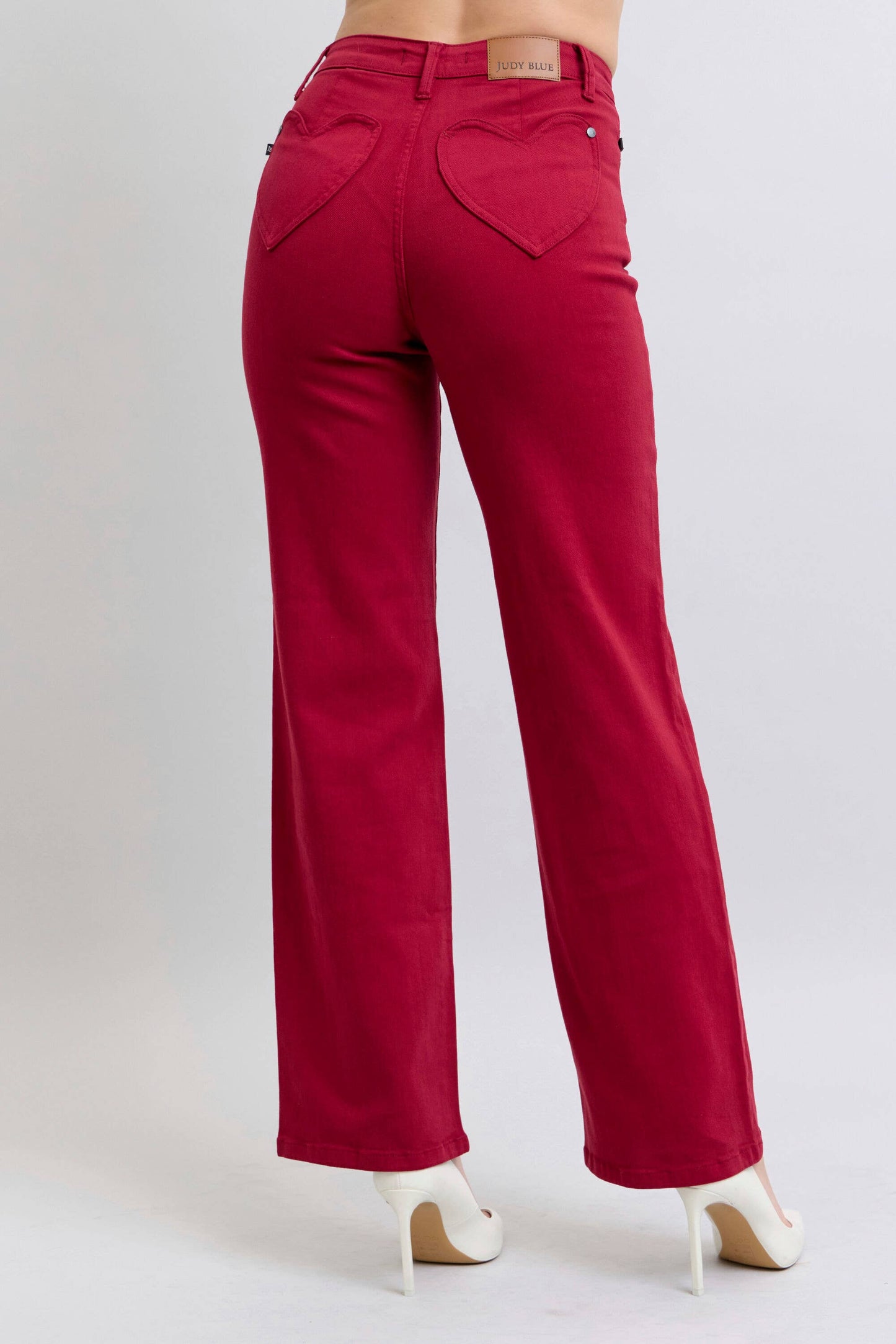 Judy Blue Heart Shaped Back Pocket Jeans