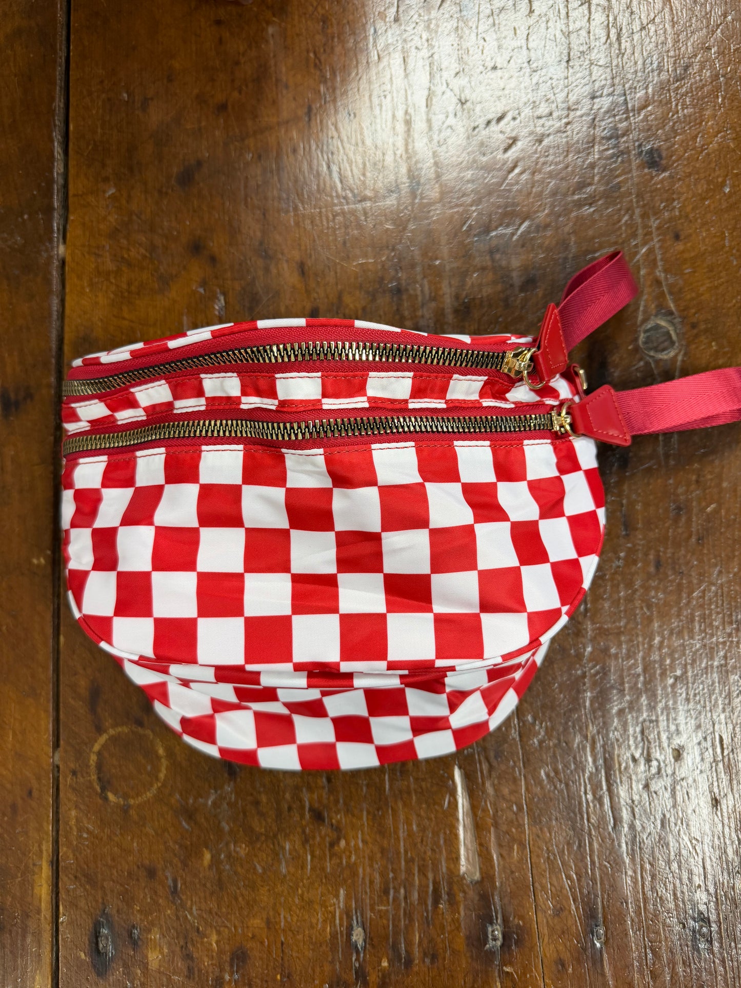 Out of Pocket Crossbody