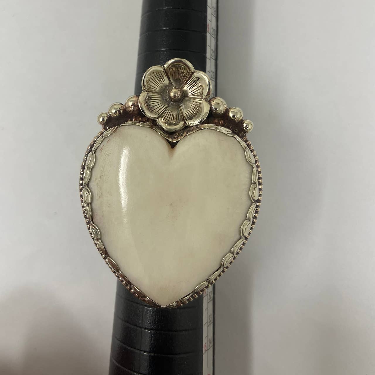 Bone Heart flower Ring