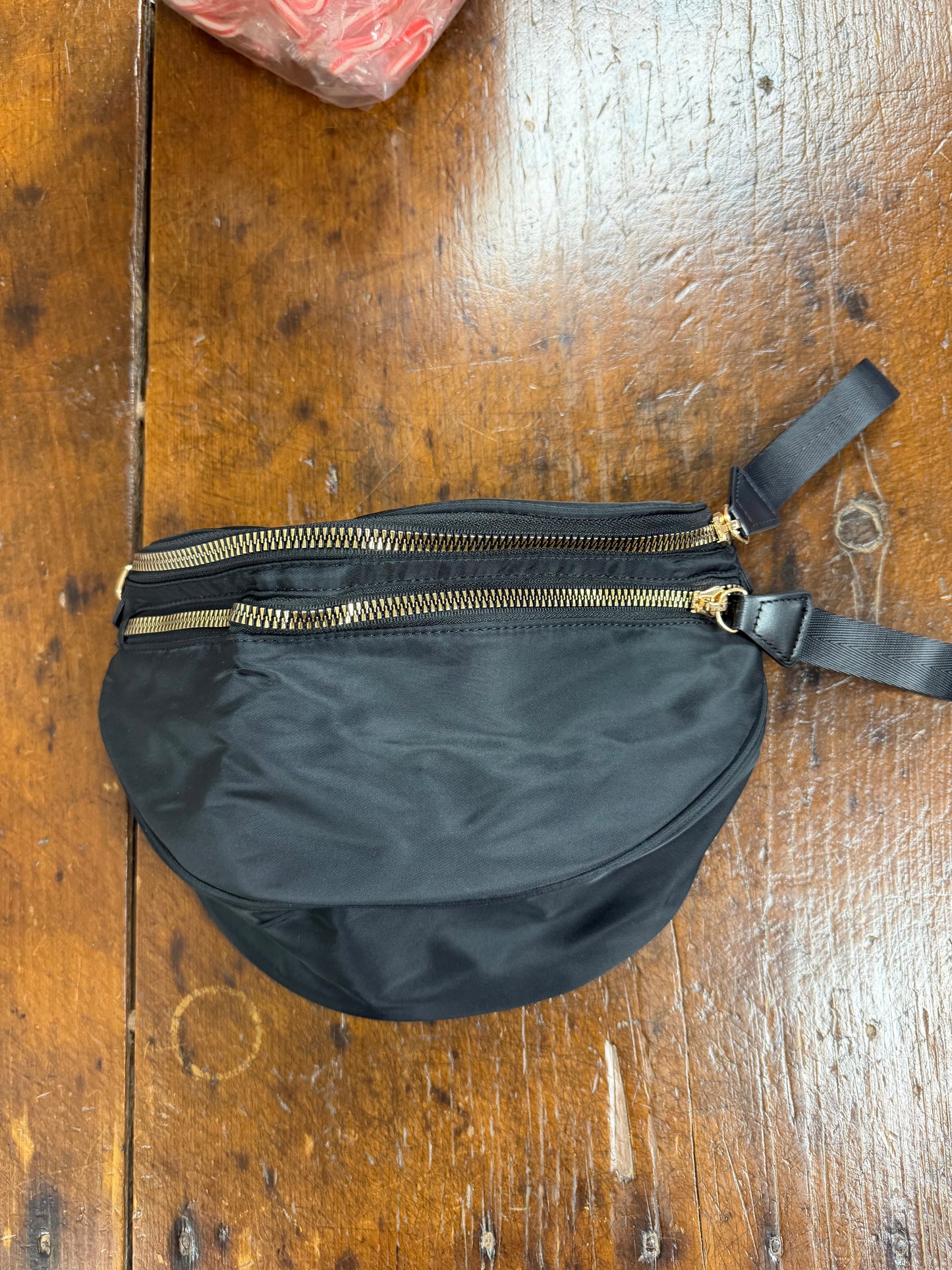 Out of Pocket Crossbody