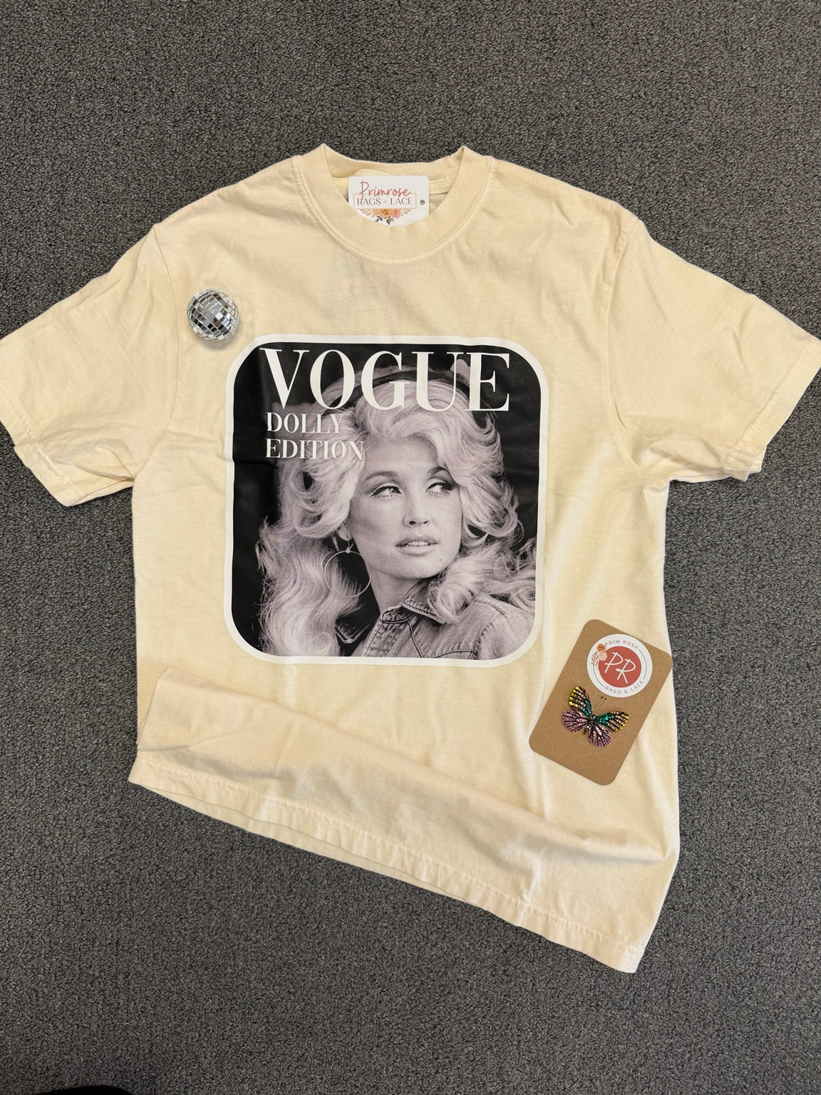 Dolly Vogue Graphic Tee
