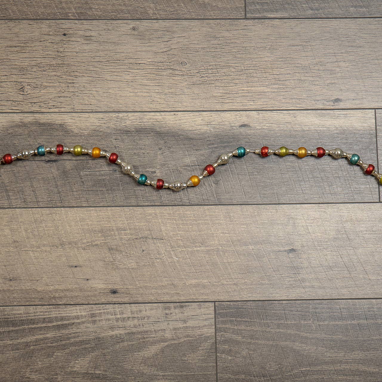 6' Retro Glass-Look Bead Garland